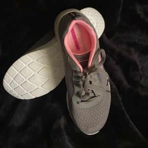 Sole feels good-shoes.  👟